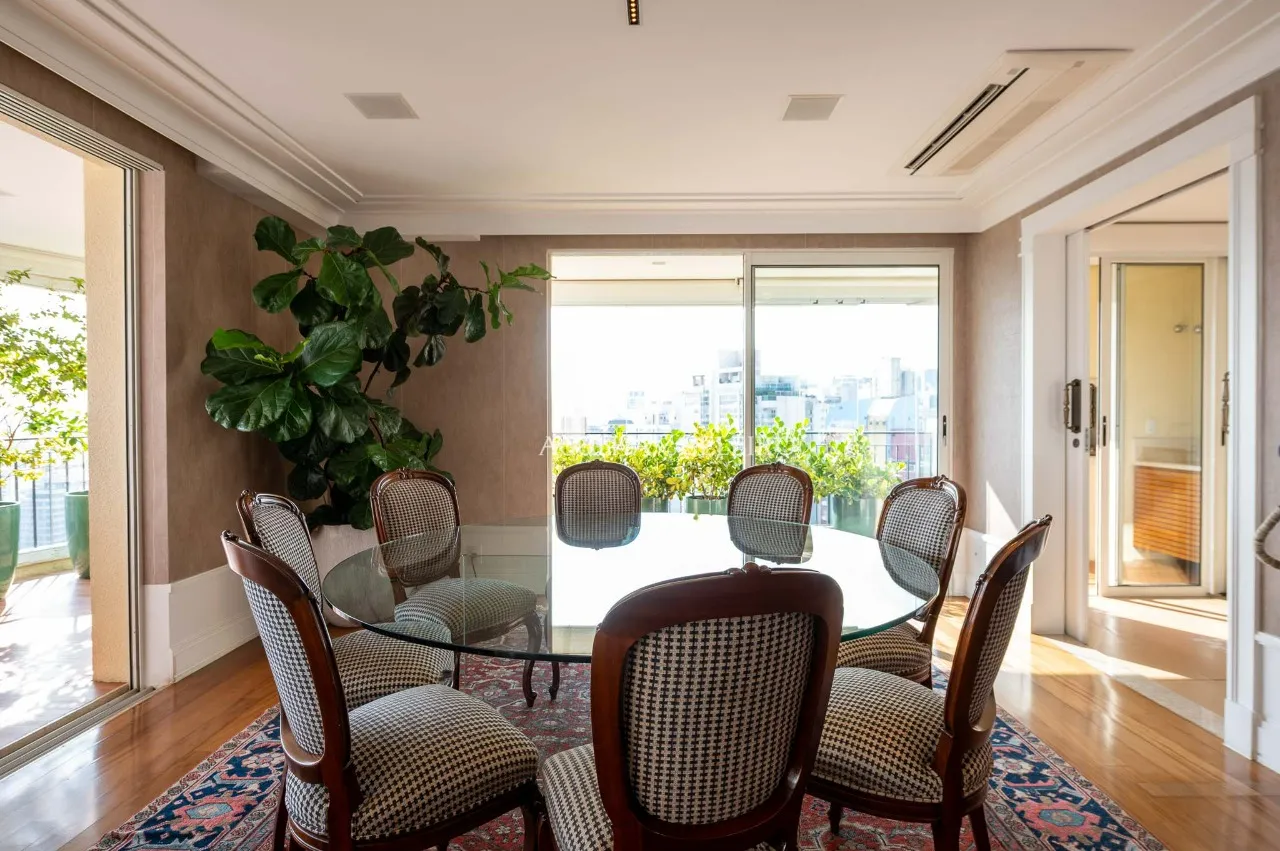 Apartamento em condomínio desejado com vista incrível para venda no Paraíso. – 20395