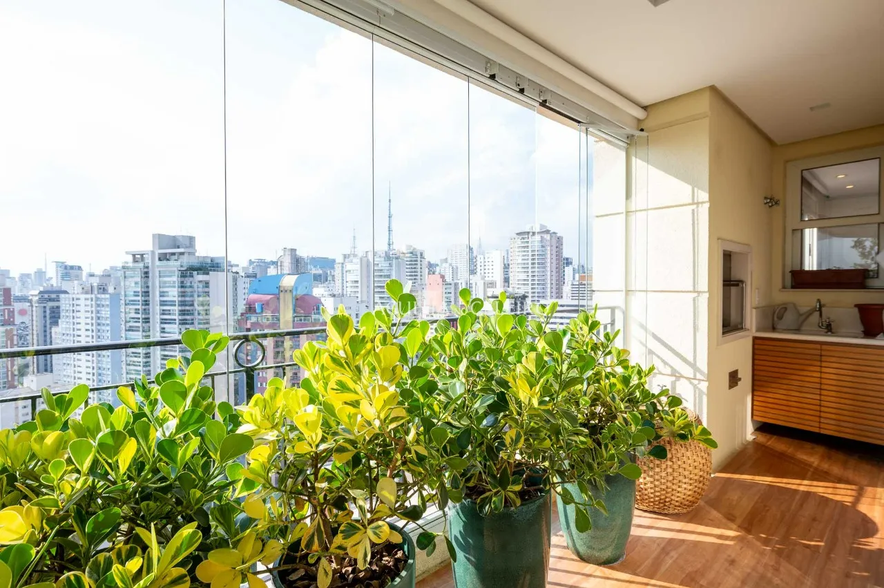 Apartamento em condomínio desejado com vista incrível para venda no Paraíso. – 20395