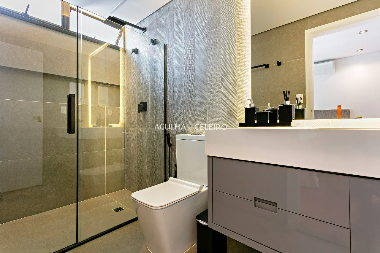 Totalmente reformado e impecável em localização privilegiada. – 20405 - _MWR6373