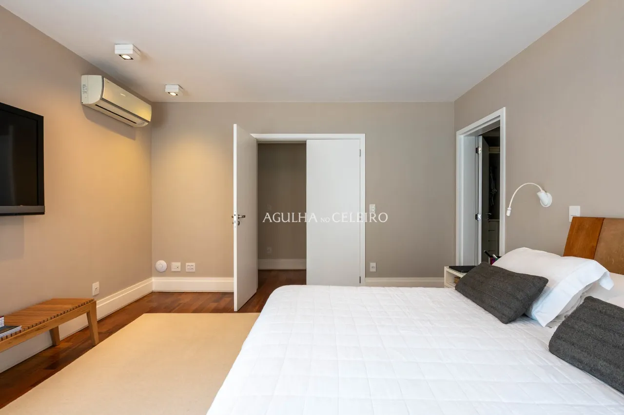 Apartamento encantador à venda no Alto de Pinheiros! – 20411