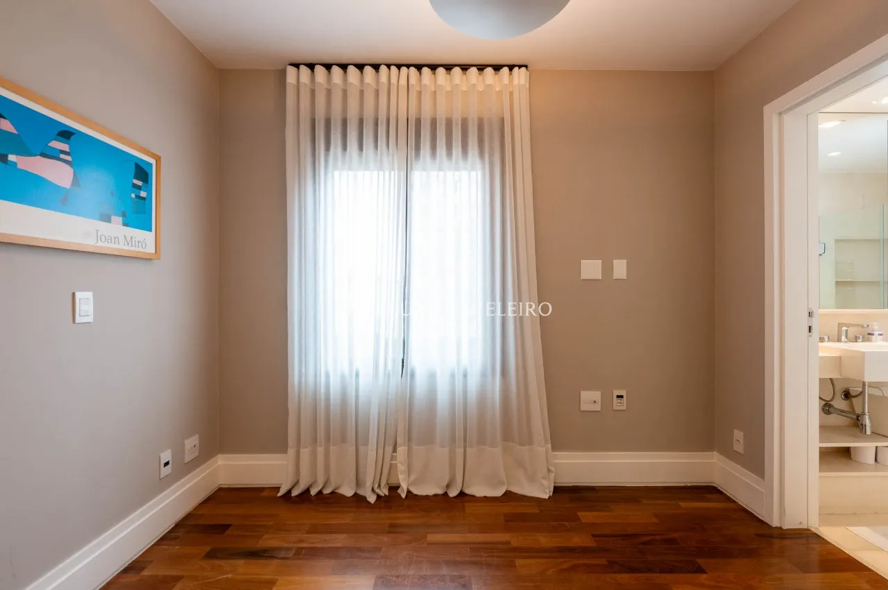 Apartamento encantador à venda no Alto de Pinheiros! – 20411