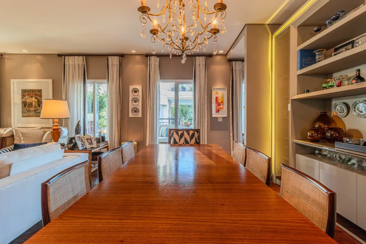 Apartamento em perfeita localização à venda no Alto de Pinheiros. – 20414