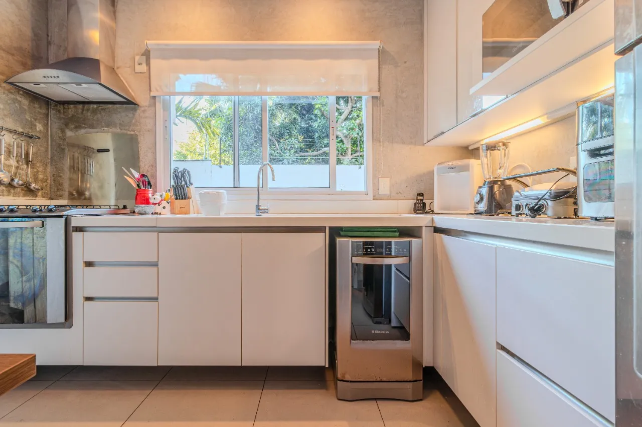 Apartamento em perfeita localização à venda no Alto de Pinheiros. – 20414