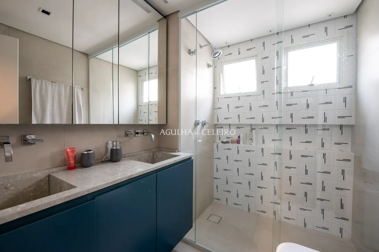 Apartamento Reformado no Miolo do Itaim Bibi – 20415