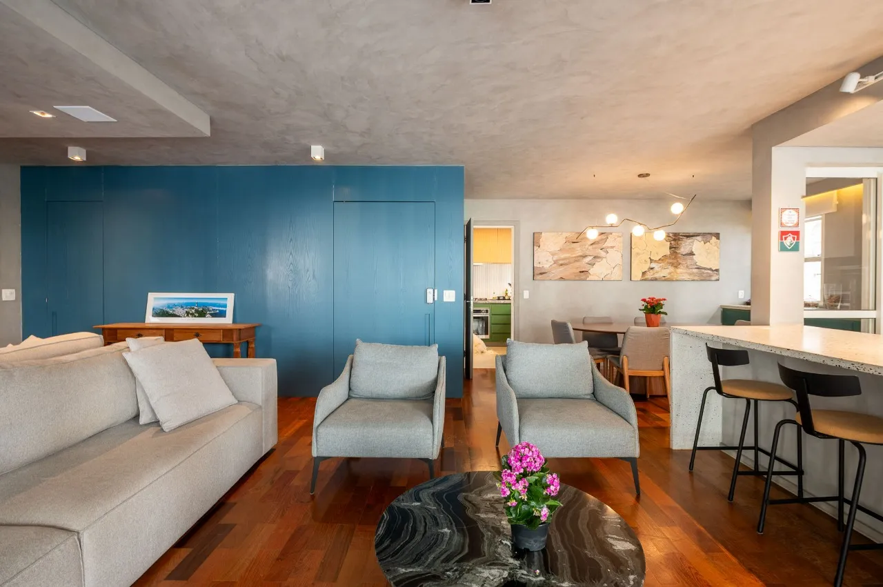 Apartamento Reformado no Miolo do Itaim Bibi – 20415