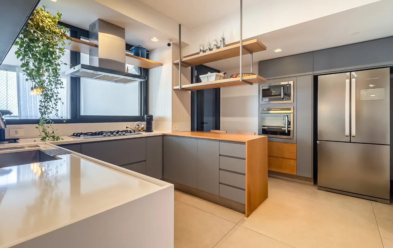 Apartamento pronto para morar, com projeto cheio de luz natural e uma vista inspiradora. – 20513