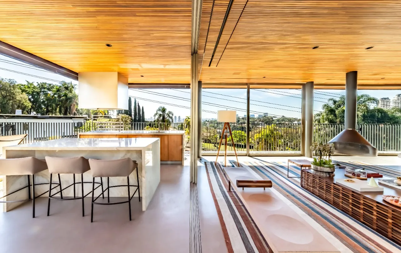 Casa modernista com projeto lindo, amplo jardim com piscina de tirar o fôlego. – 20515