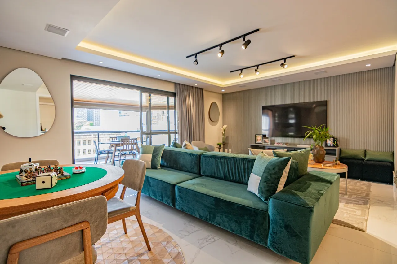 Apartamento no Jardim América próximo ao Dante Alighieri, andar alto, totalmente reformado com varanda gourmet e lazer. – 20517