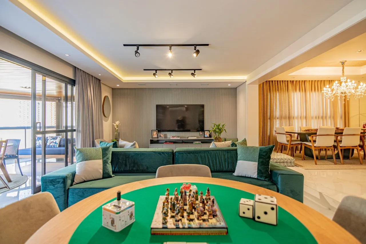 Apartamento no Jardim América próximo ao Dante Alighieri, andar alto, totalmente reformado com varanda gourmet e lazer. – 20517