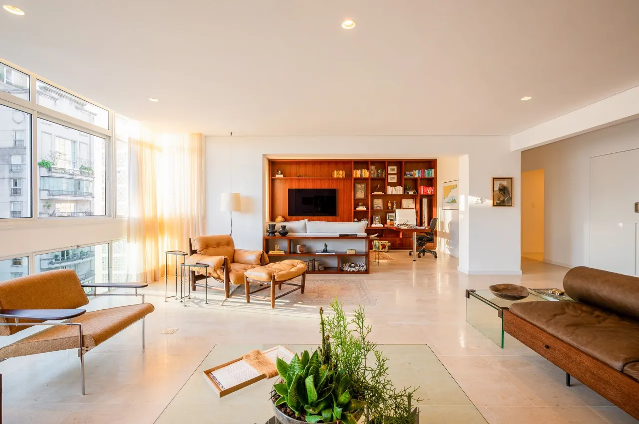 Apartamento descolado em andar alto à venda no Jardim América. – 9917