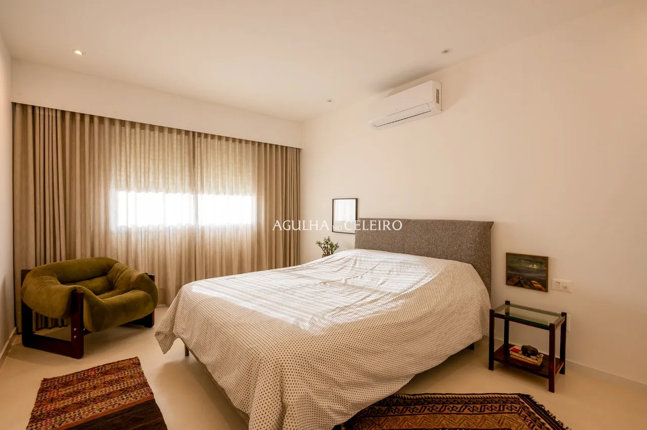 Apartamento descolado em andar alto à venda no Jardim América. – 9917