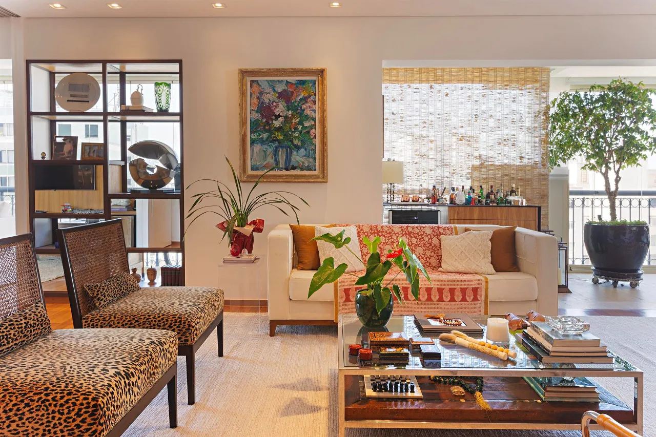 Apartamento lindo e recém-reformado à venda no Itaim Bibi. – AP1074