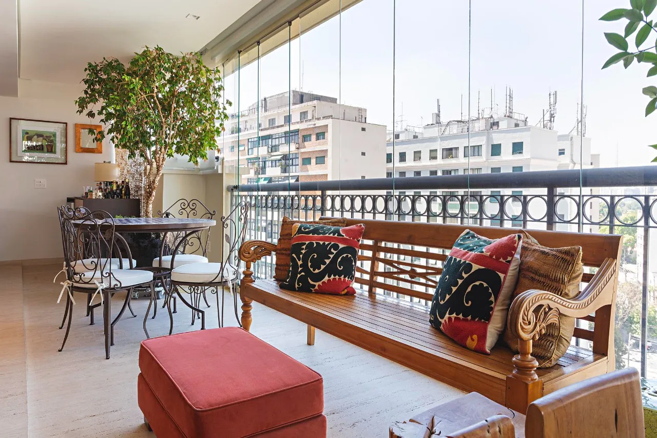 Apartamento lindo e recém-reformado à venda no Itaim Bibi. – AP1074