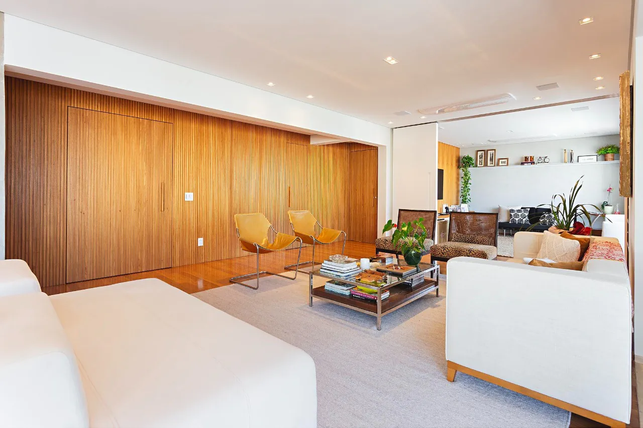 Apartamento lindo e recém-reformado à venda no Itaim Bibi. – AP1074