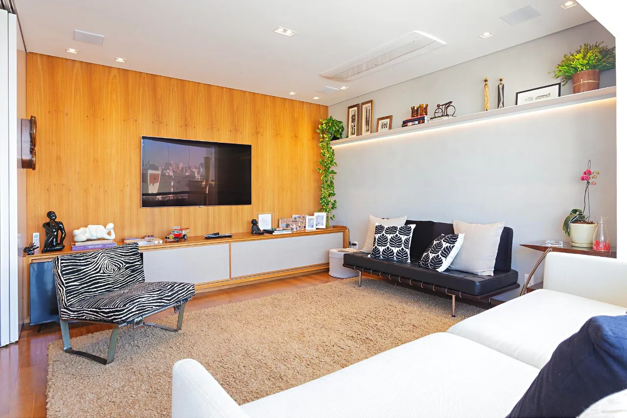 Apartamento lindo e recém-reformado à venda no Itaim Bibi. – AP1074