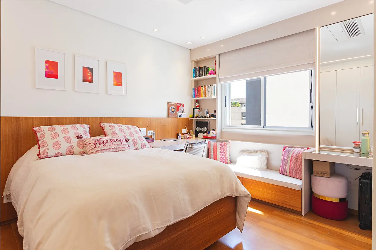 Apartamento lindo e recém-reformado à venda no Itaim Bibi. – AP1074