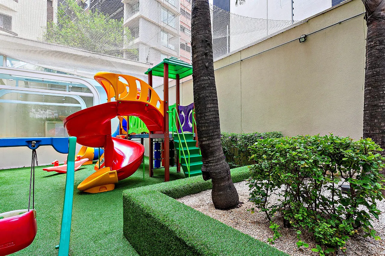 Apartamento lindo e recém-reformado à venda no Itaim Bibi. – AP1074