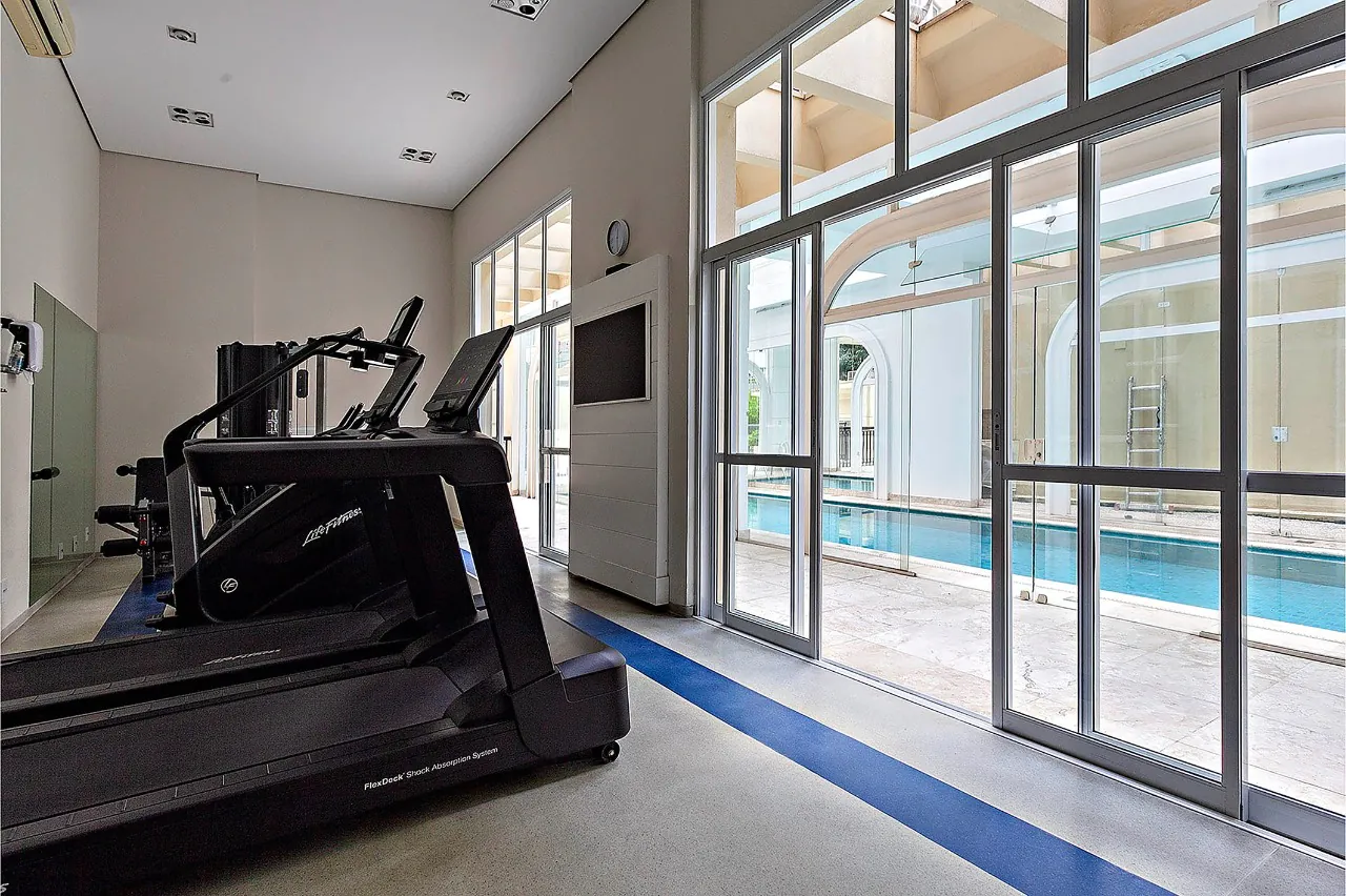 Apartamento lindo e recém-reformado à venda no Itaim Bibi. – AP1074