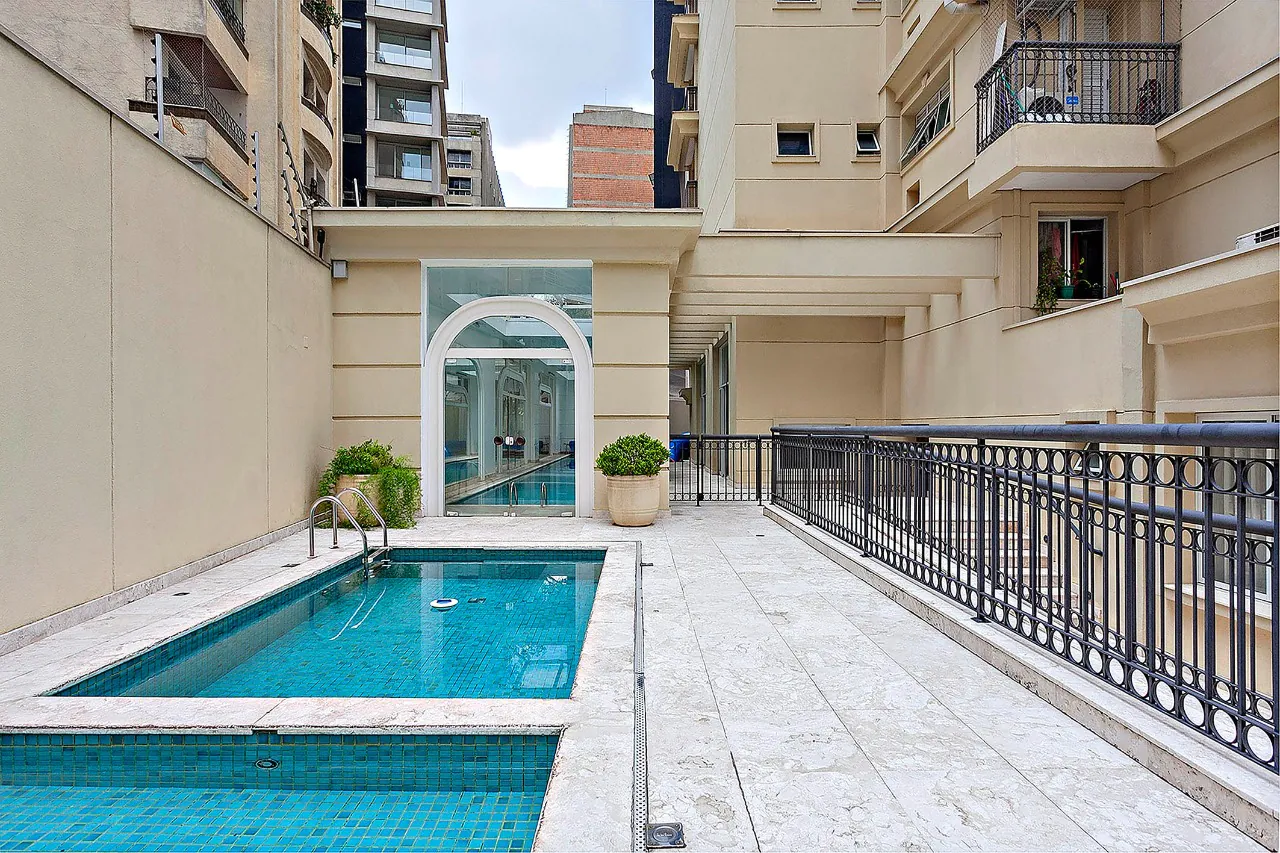 Apartamento lindo e recém-reformado à venda no Itaim Bibi. – AP1074