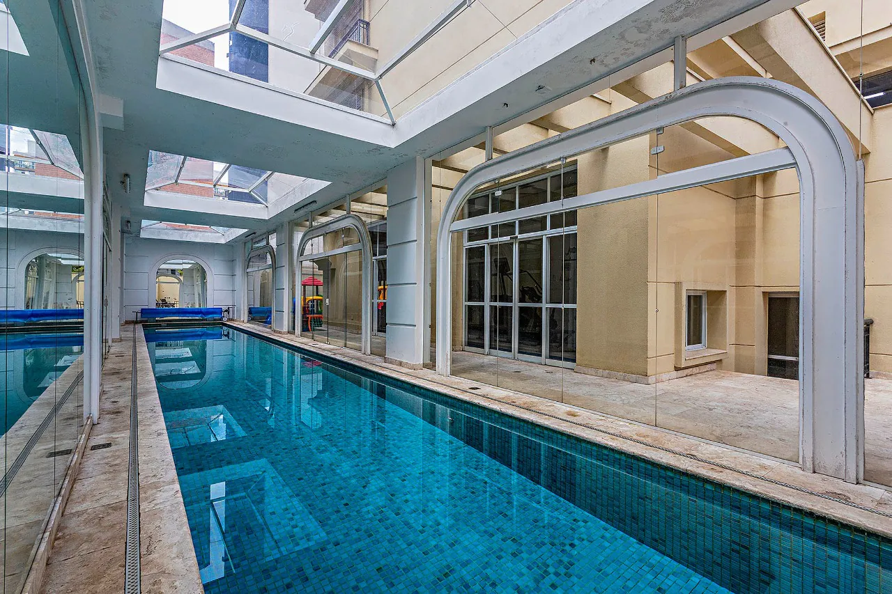 Apartamento lindo e recém-reformado à venda no Itaim Bibi. – AP1074