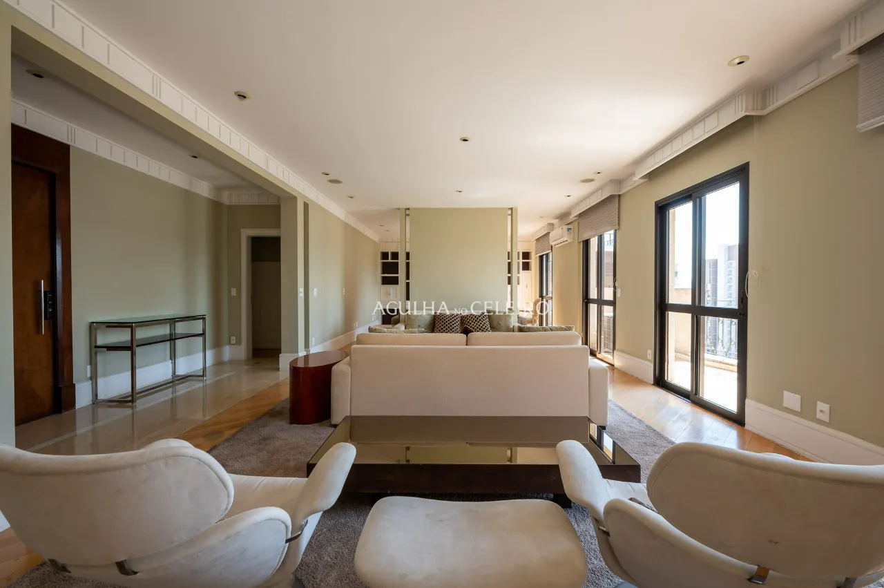 Um projeto que reúne sofisticação, conforto e amplitude à venda em Moema. – AP2537