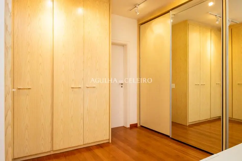 Para quem busca tranquilidade apartamento alto padrão impecável. – AP6560