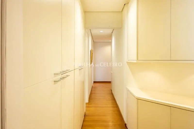 Para quem busca tranquilidade apartamento alto padrão impecável. – AP6560