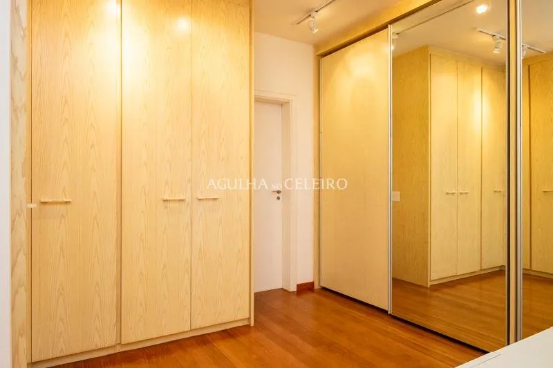 Para quem busca tranquilidade apartamento alto padrão impecável. – AP6560