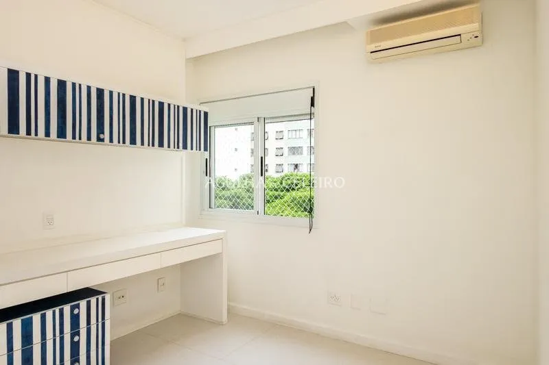 Para quem busca tranquilidade apartamento alto padrão impecável. – AP6560