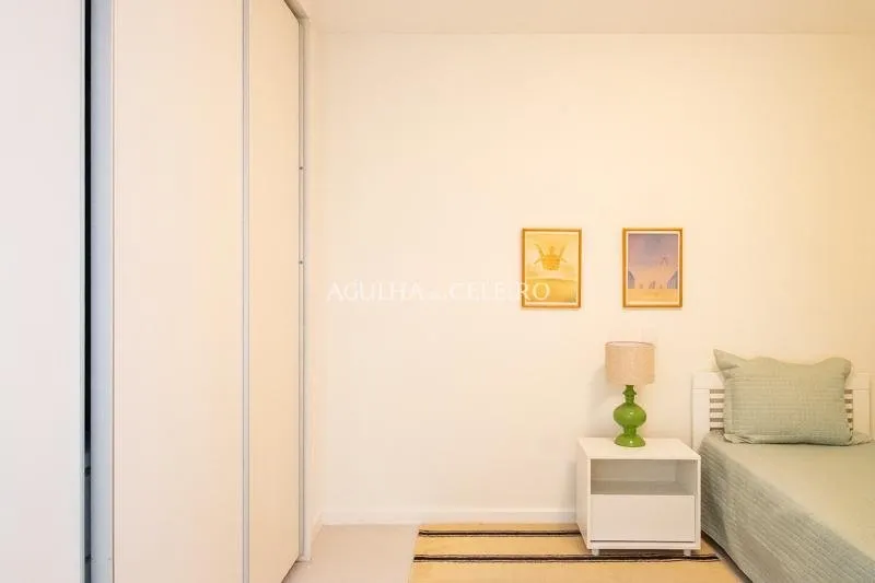 Para quem busca tranquilidade apartamento alto padrão impecável. – AP6560