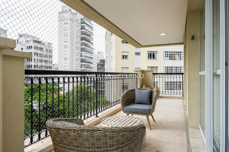 Para quem busca tranquilidade apartamento alto padrão impecável. – AP6560