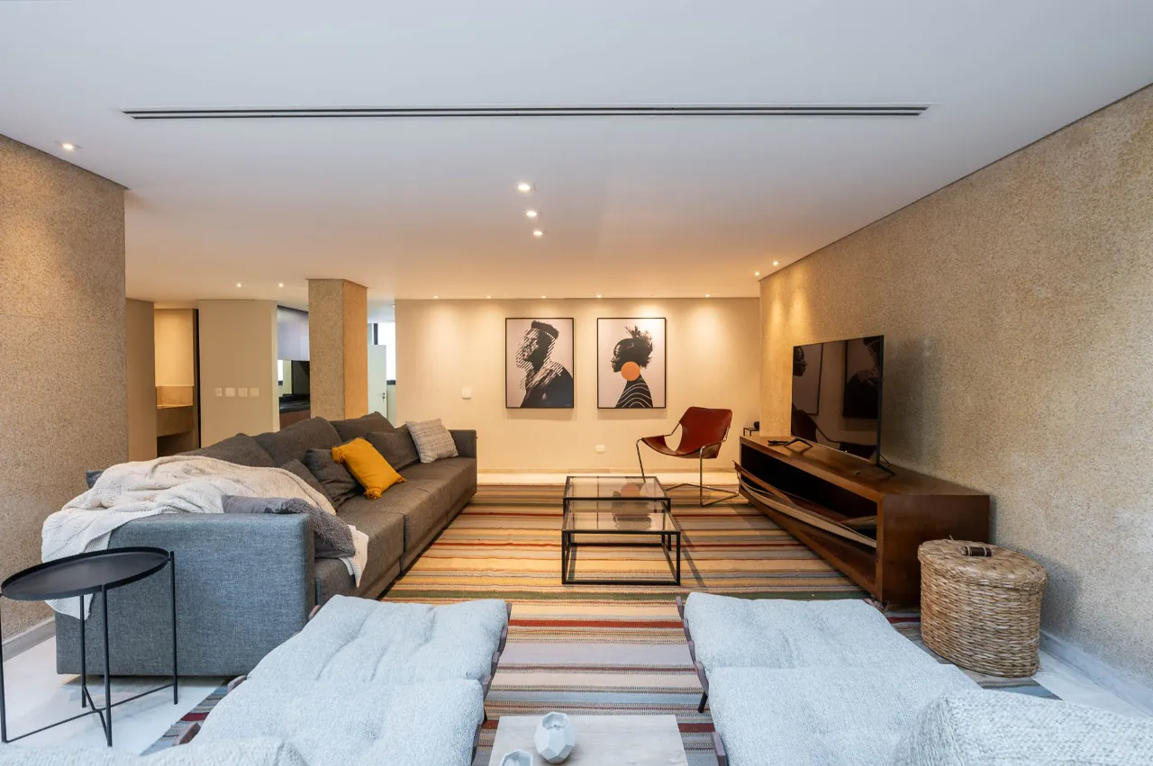 Apartamento raro em bela localização no Jardim América. – AP6953