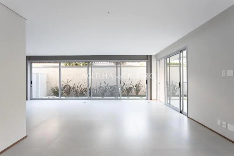 Retrofit de Alto Padrão à venda no Alto de Pinheiros. – CA0680