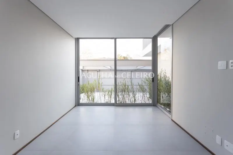 Retrofit de Alto Padrão à venda no Alto de Pinheiros. – CA0680