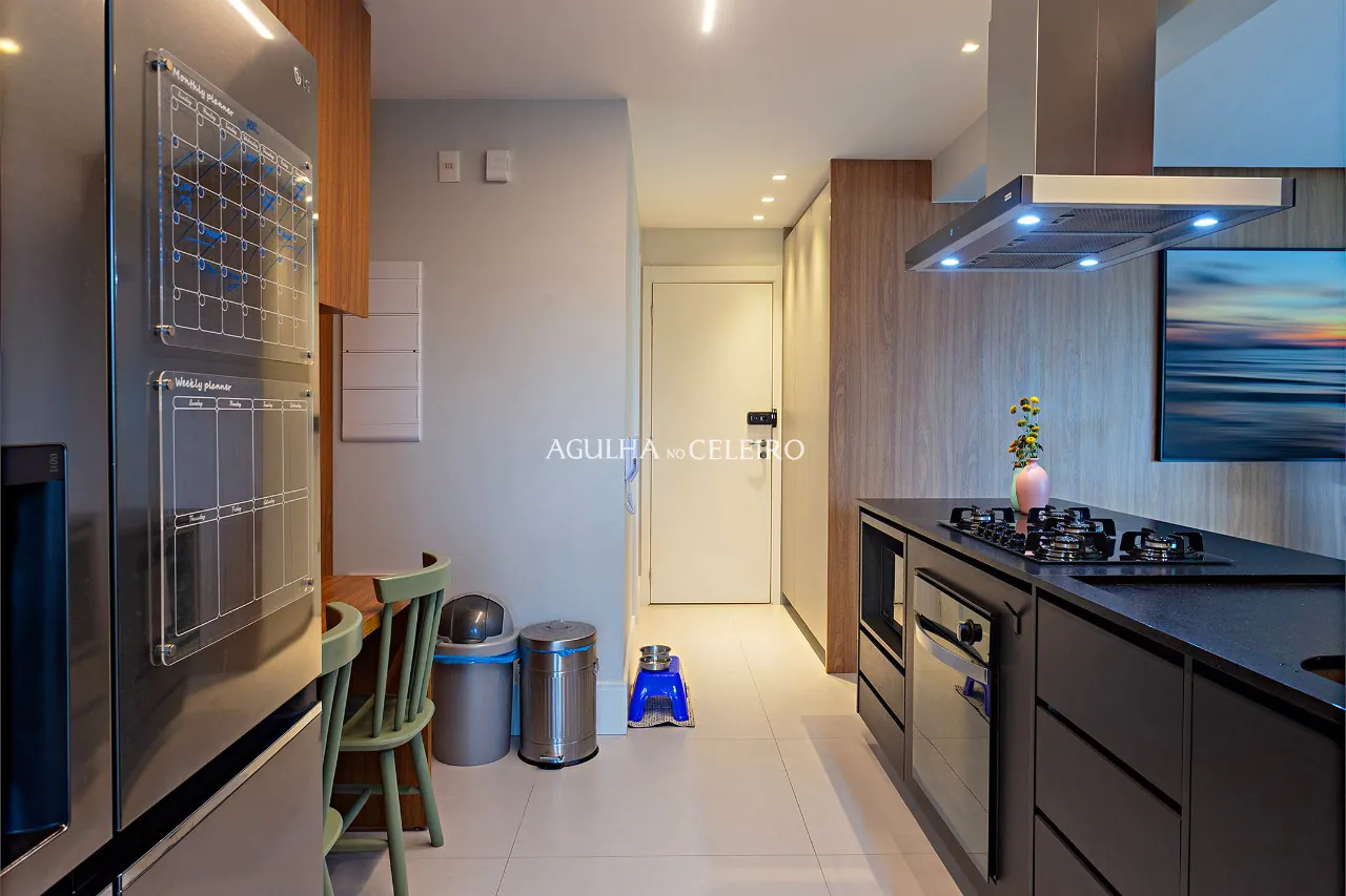 lindo-apartamento-com-vista-eterna-para-o-verde-19241-71755399148