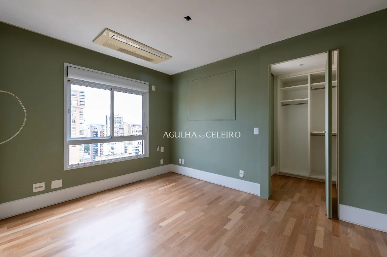 Apartamento Sofisticado à Venda em Moema – 14866