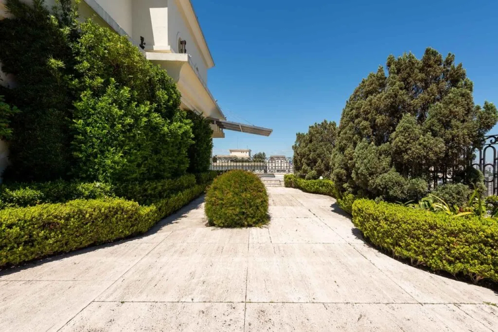 Cobertura em edíficio Lindenberg para venda no Jardim Paulista. – 16832