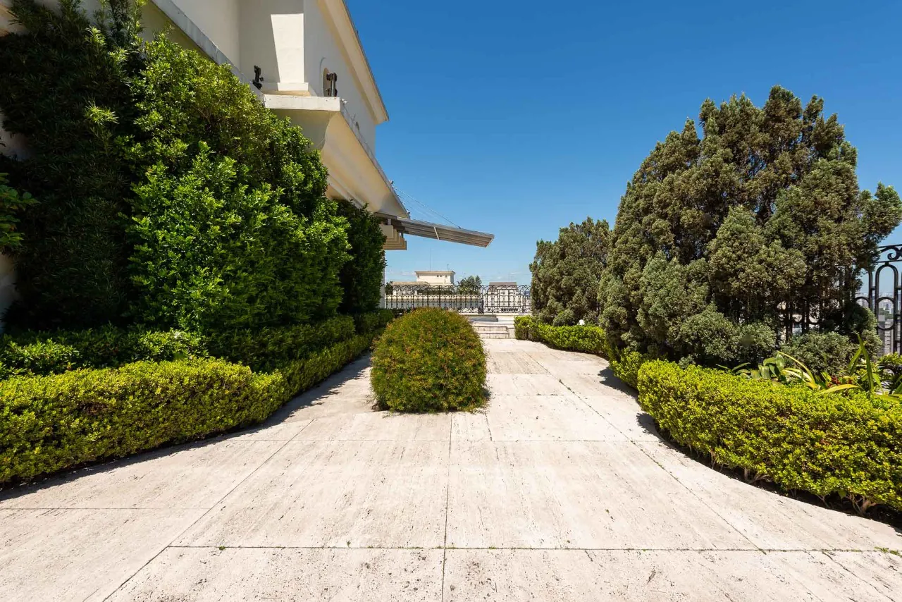 Cobertura em edíficio Lindenberg para venda no Jardim Paulista. – 16832