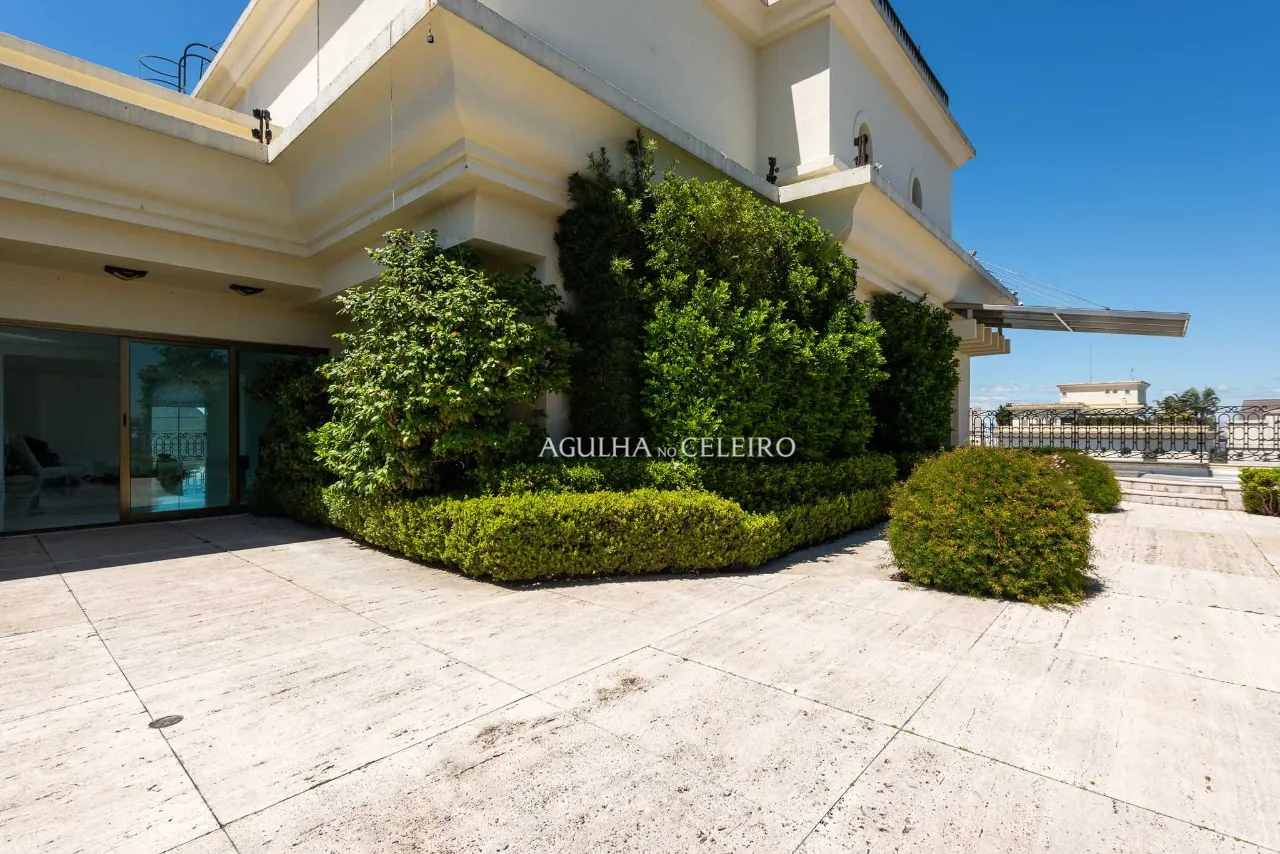 Cobertura em edíficio Lindenberg para venda no Jardim Paulista. – 16832