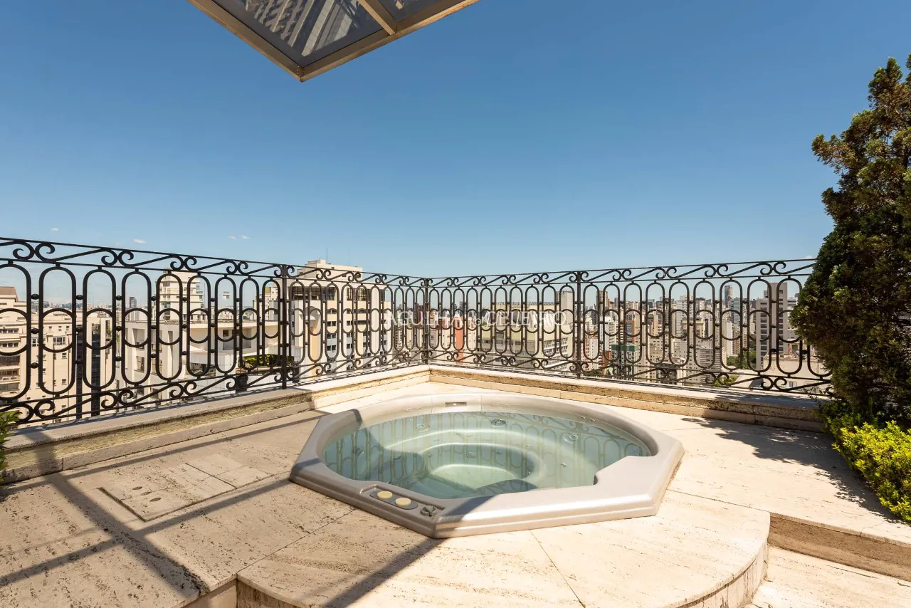 Cobertura em edíficio Lindenberg para venda no Jardim Paulista. – 16832