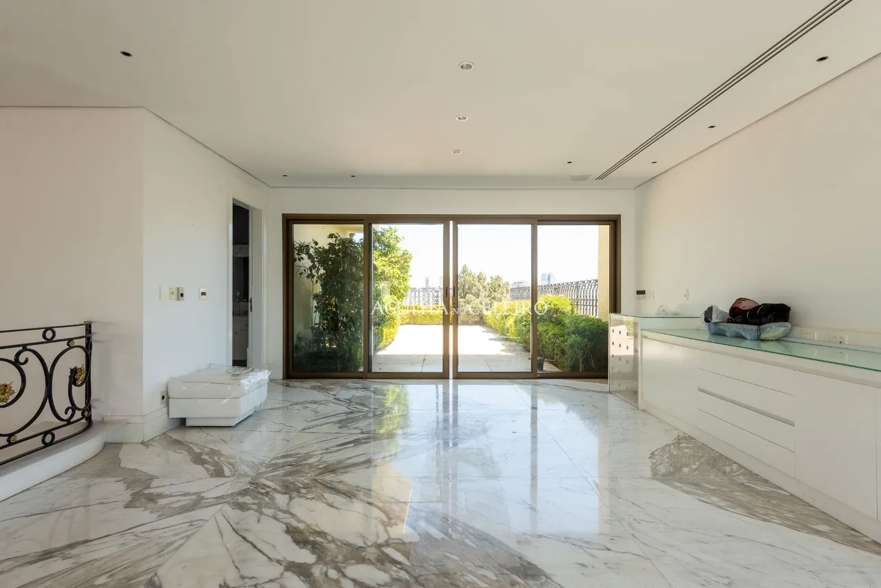 Cobertura em edíficio Lindenberg para venda no Jardim Paulista. – 16832