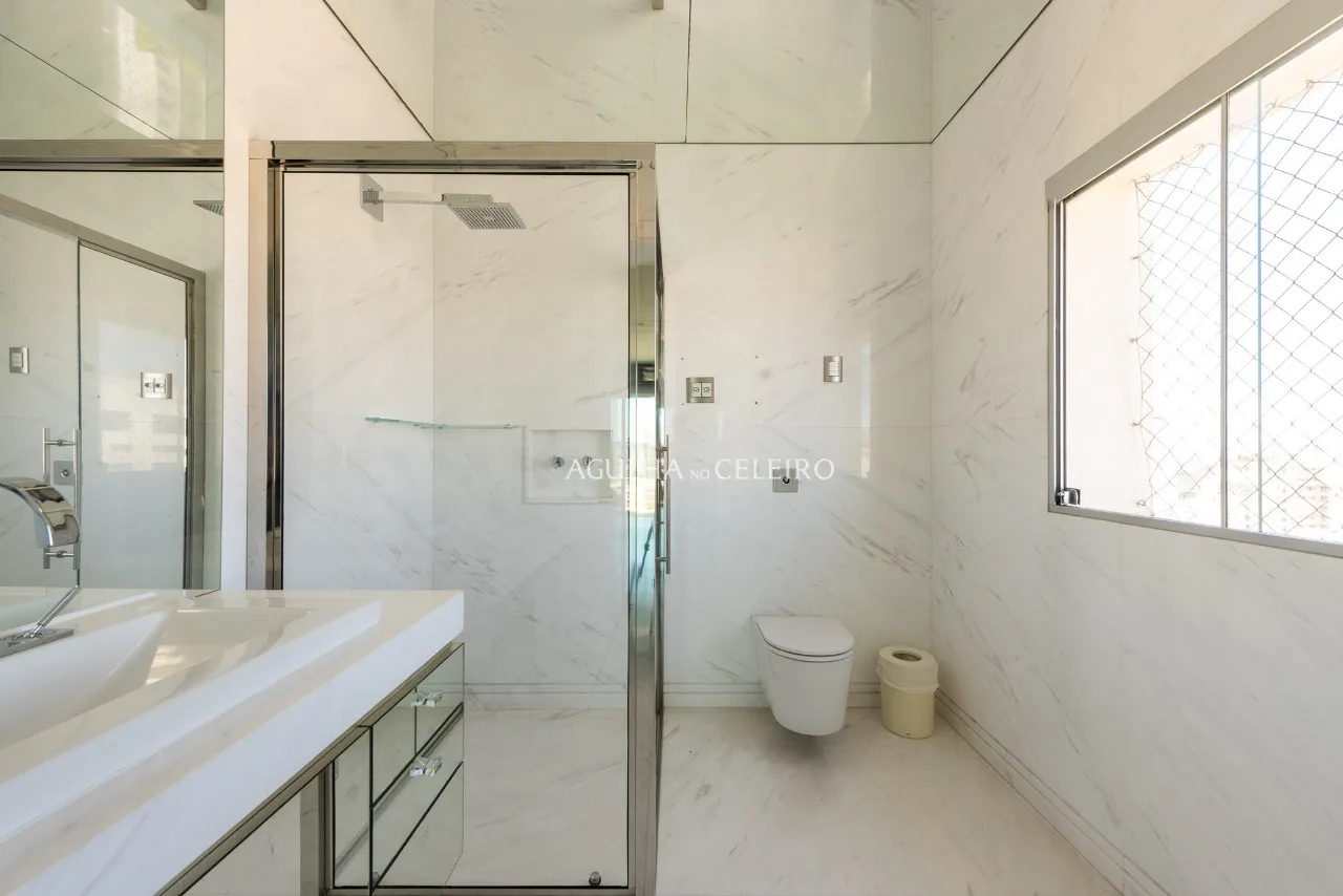 Cobertura em edíficio Lindenberg para venda no Jardim Paulista. – 16832