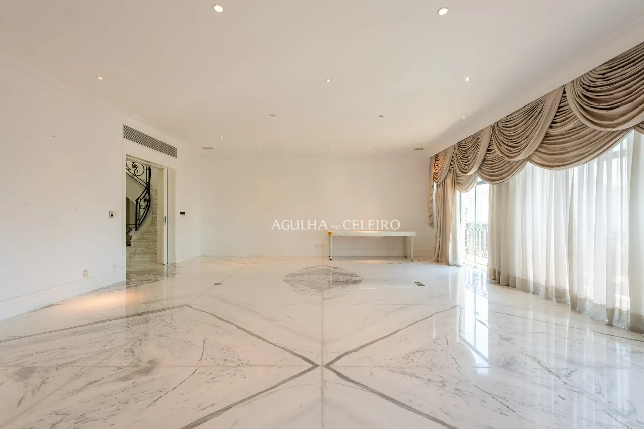 Cobertura em edíficio Lindenberg para venda no Jardim Paulista. – 16832