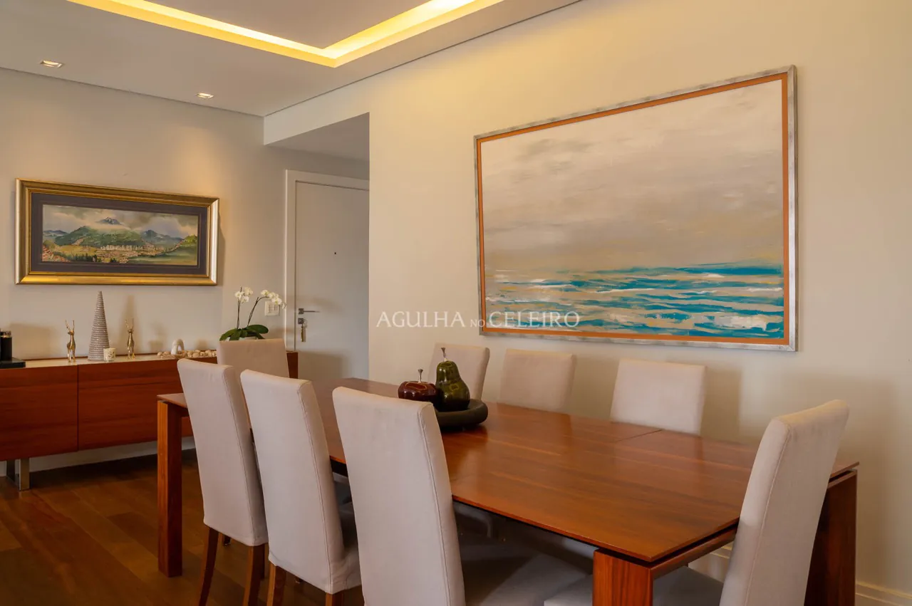 Apartamento reformado à venda Vila Nova Conceição – 17102