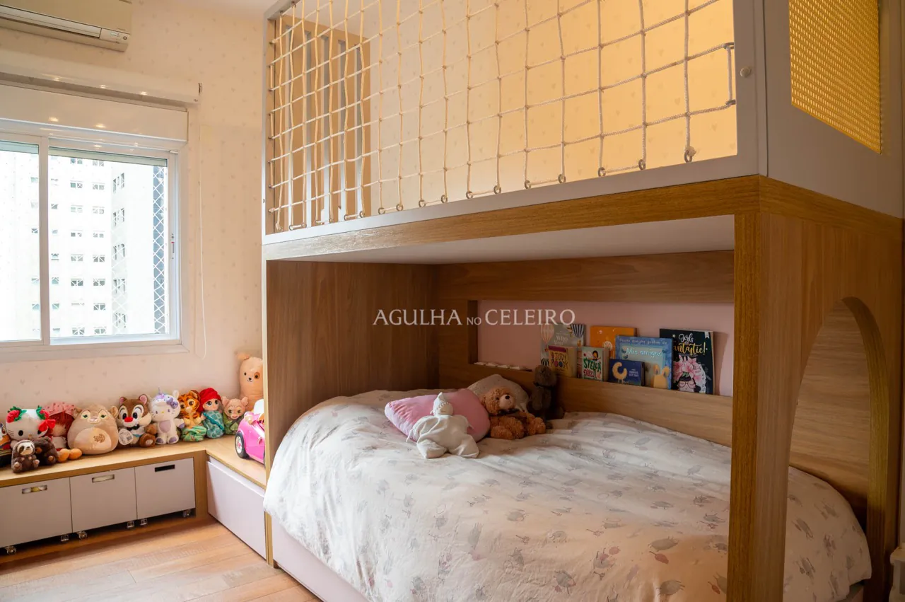 Apartamento reformado à venda Vila Nova Conceição – 17102