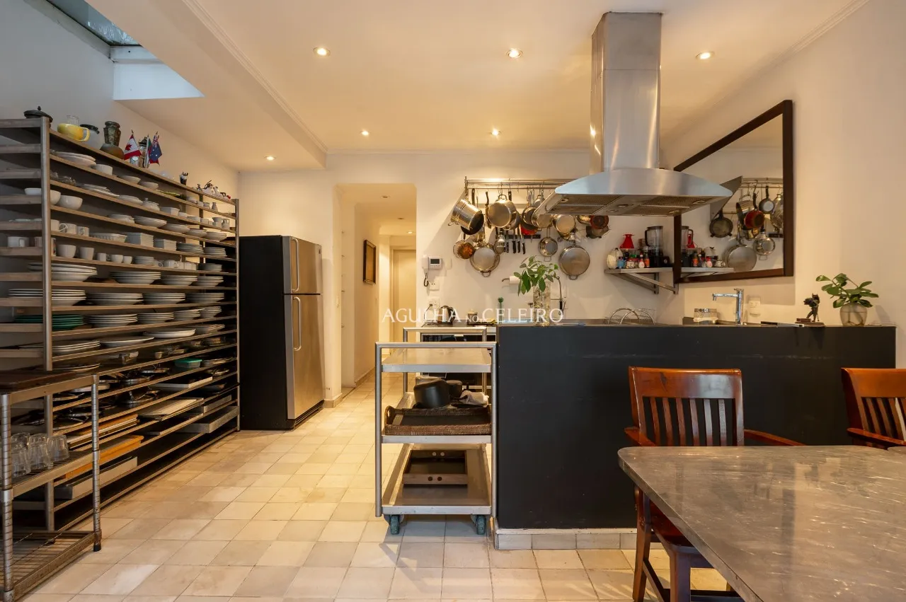 Casa no Jardim Europa, próxima ao Iguatemi – 20301