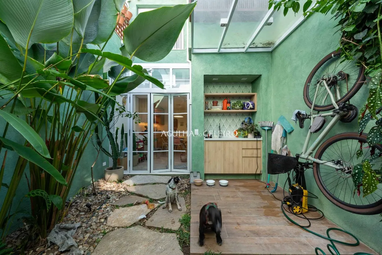 Um refúgio moderno em uma vila charmosa. – 20386