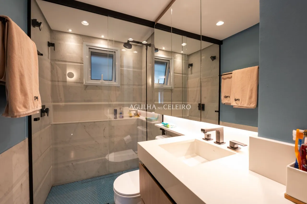 LIndo apartamento com reforma de muito bom gosto – 20409