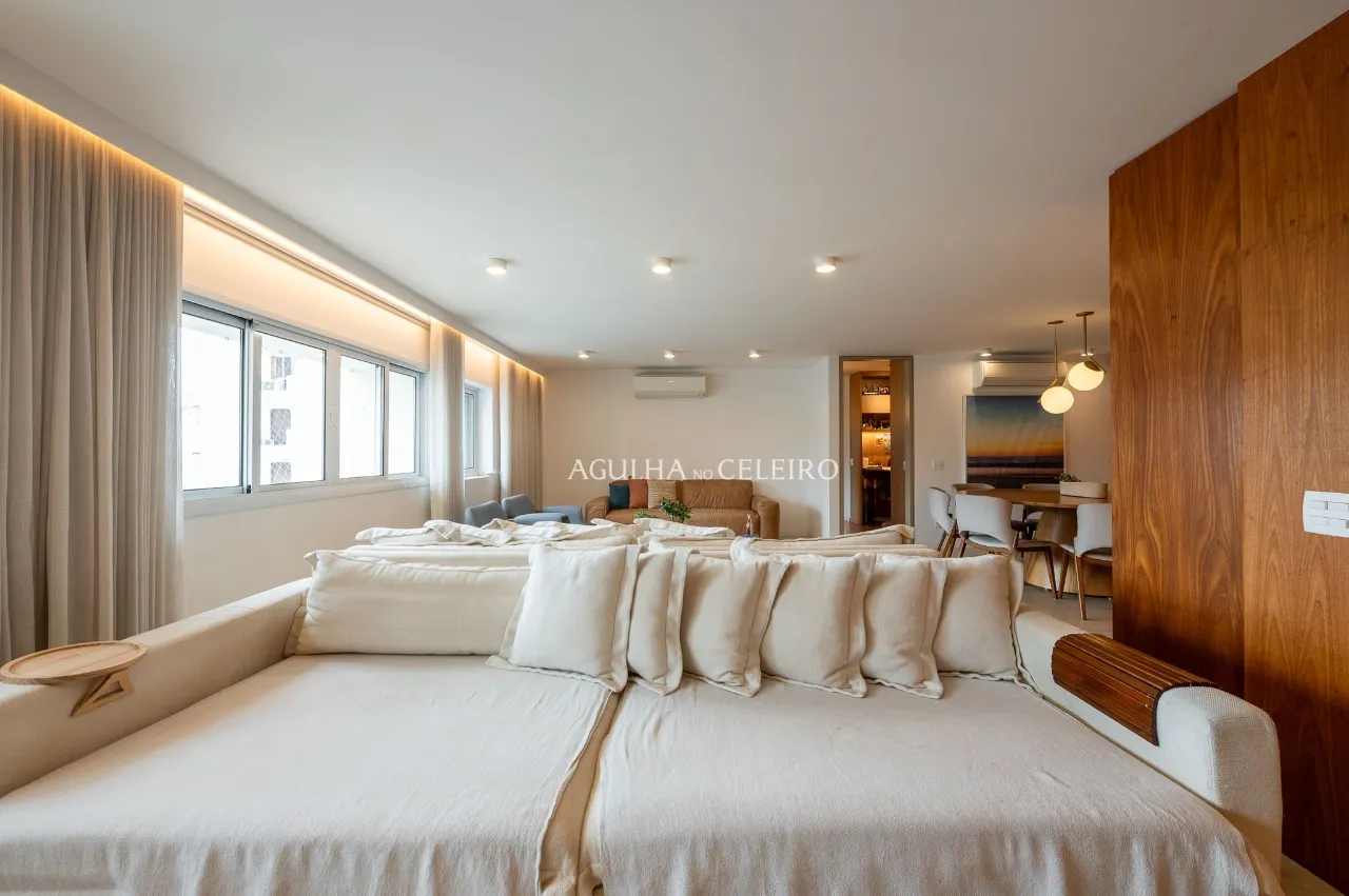 LIndo apartamento com reforma de muito bom gosto – 20409