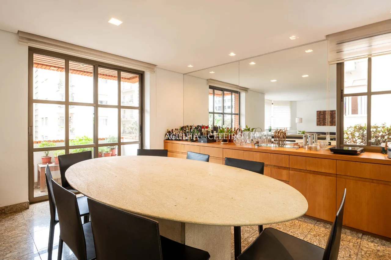 Apartamento em localização desejada à venda no Jardim América – 20510